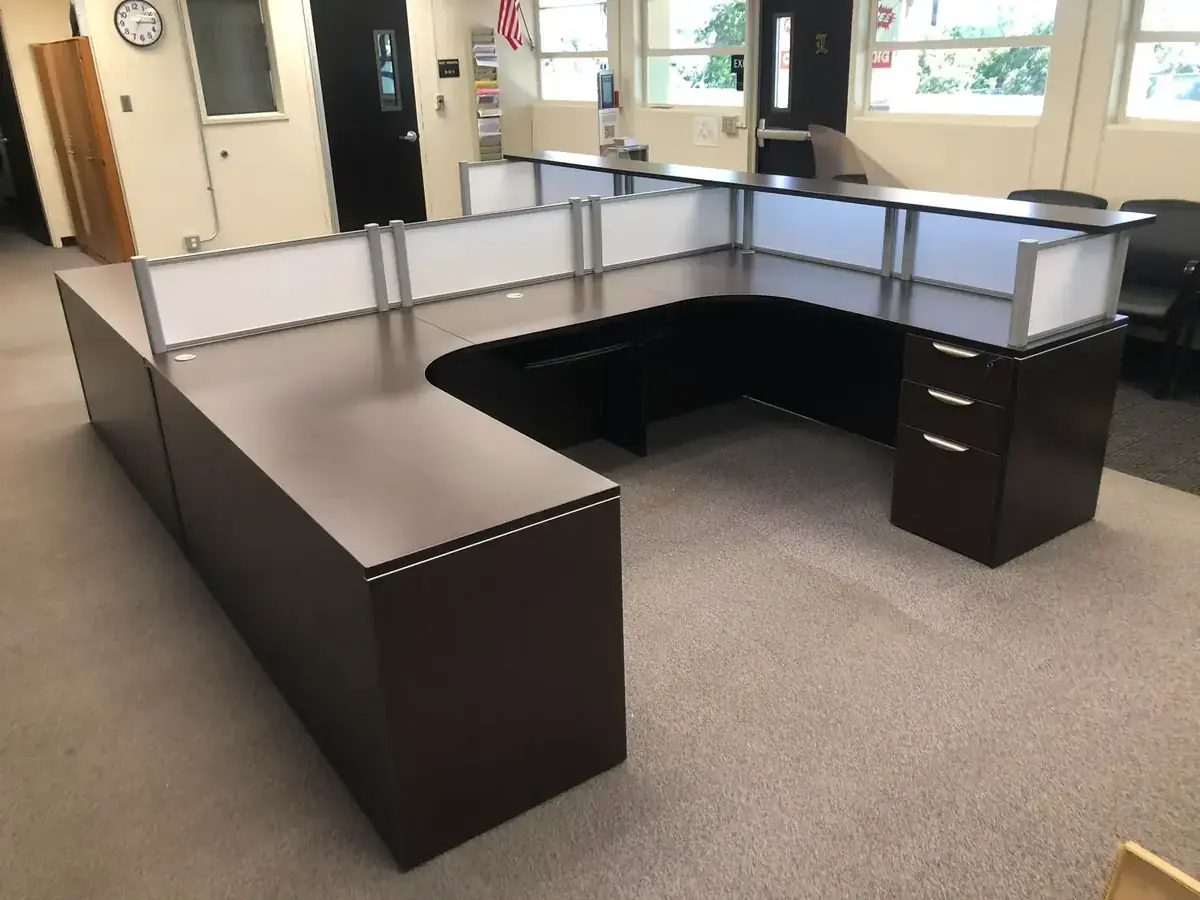 Desks — Orange County & Southern California | American Office Furniture