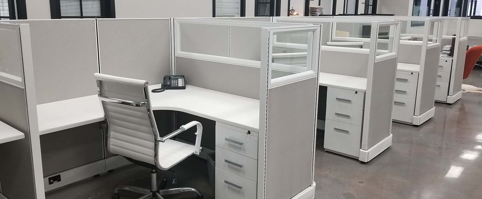 Arriba 98+ imagen orange county office furniture